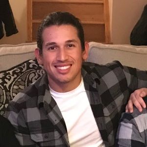 Meet your Posher, Victor